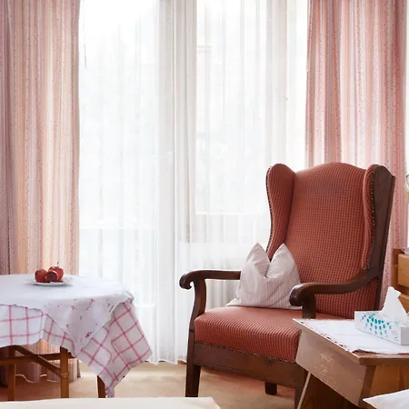 Adler Hotell 3*