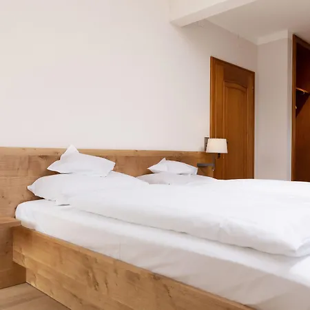 Adler Hotel