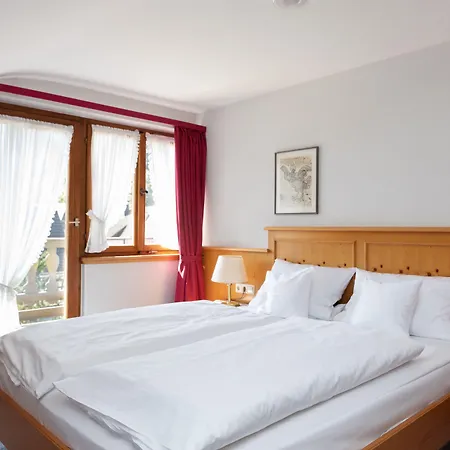Hotell Adler Glottertal