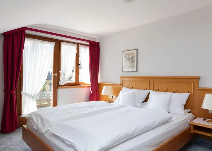 מלון Adler גלוטרטל